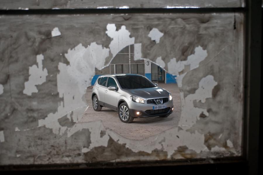  Nissan Qashqai 2010 года  (фото 158 из 204)